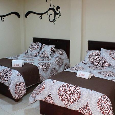 Hostal Colonial Banos Exterior photo
